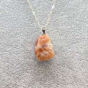 Pendentif pierre de soleil brute occizen