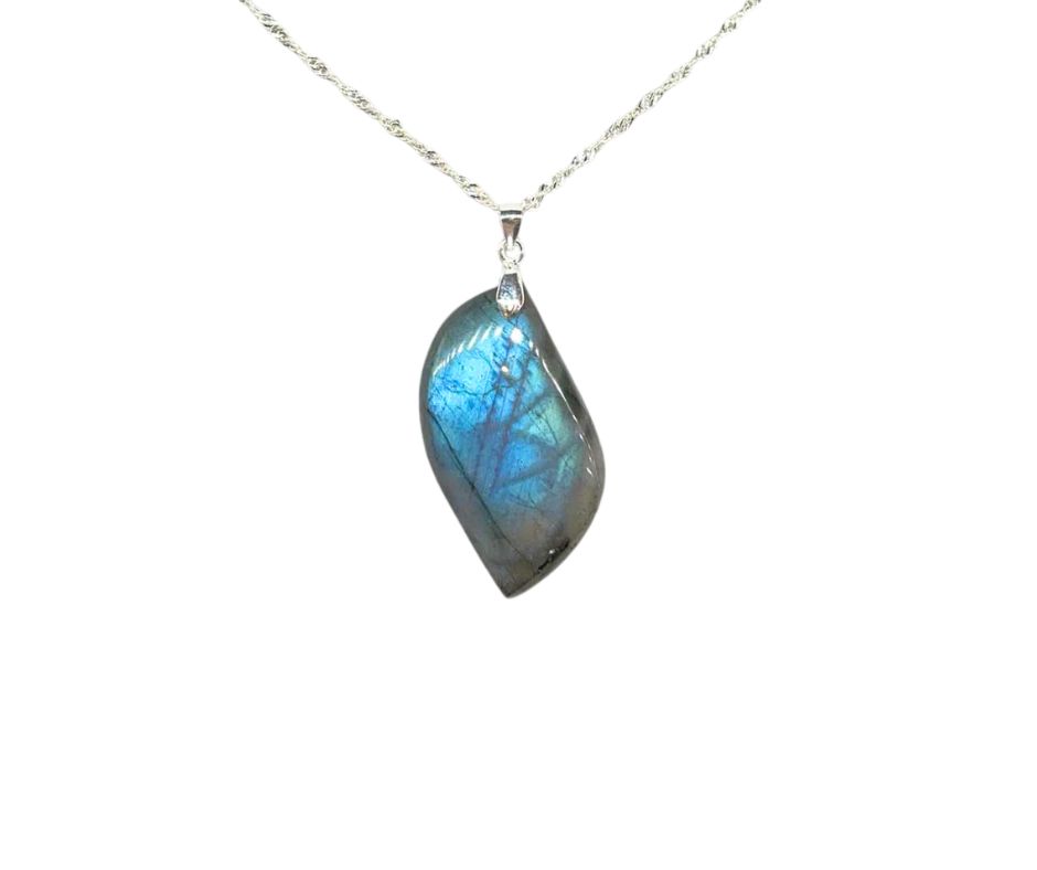pendentif labradorite occizen boutique beziers pendentif labradorite occizen boutique beziers